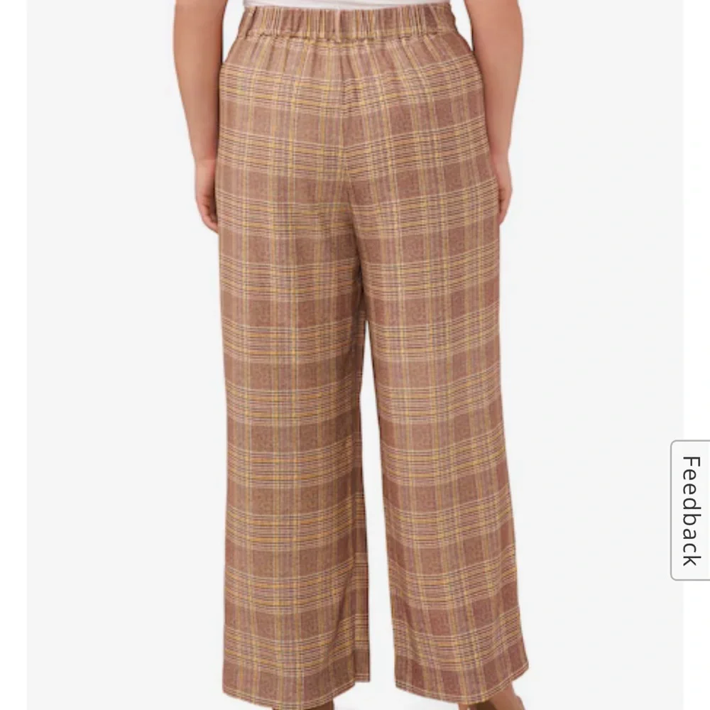 Vince Camuto Plaid Pleated Wide-Leg Pants (Plus Size) - Picture 3 of 15
